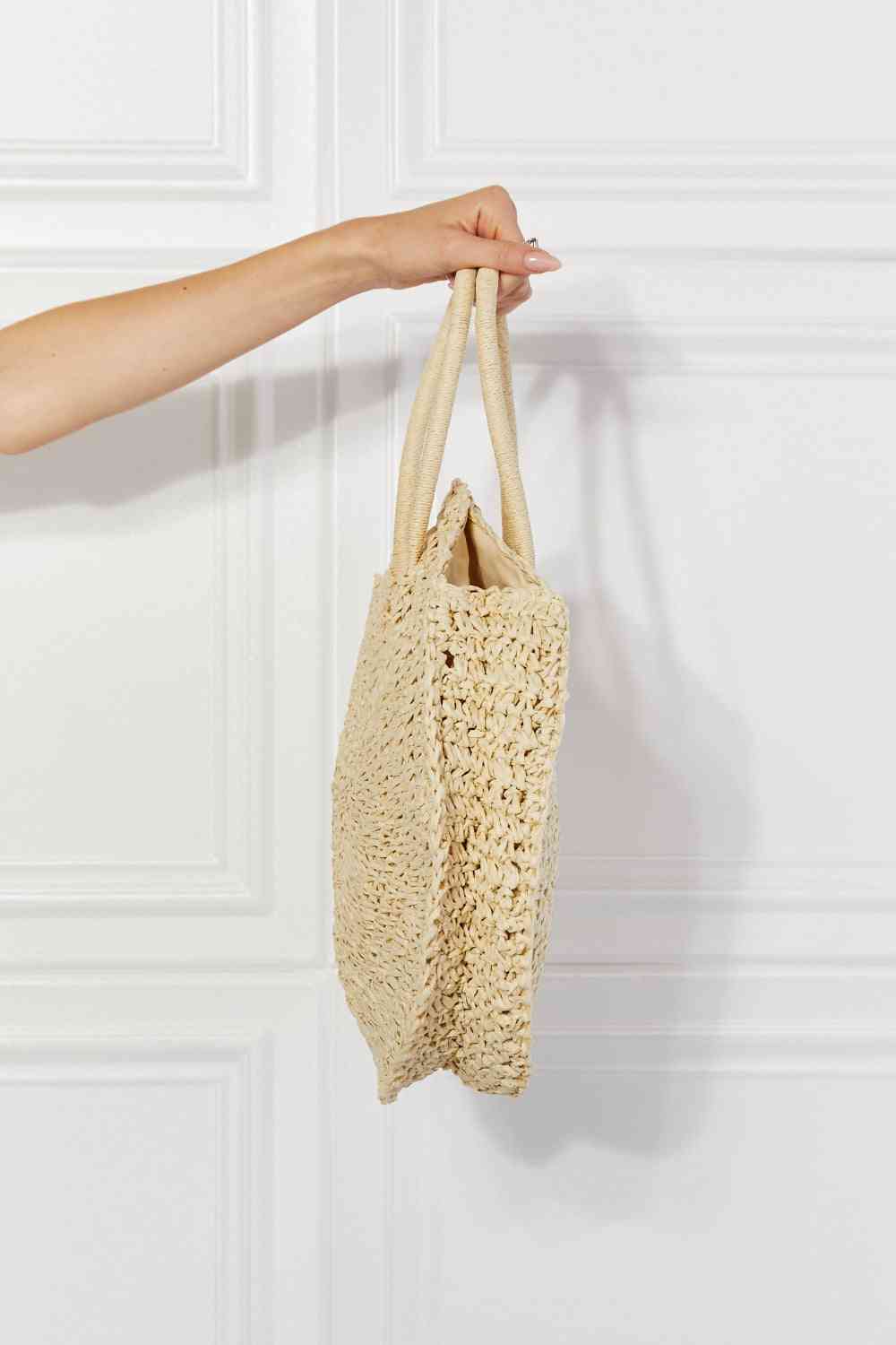 Justin Taylor Beach Date Straw Rattan Handbag in Ivory